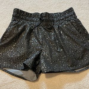 Womens medium zyia shorts